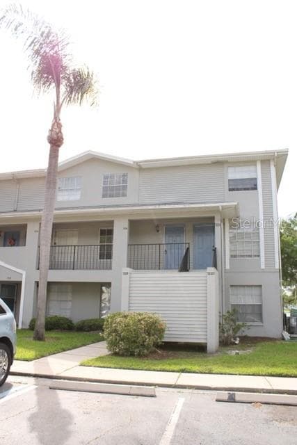 7224 E BANK DRIVE TAMPA, FL 33617