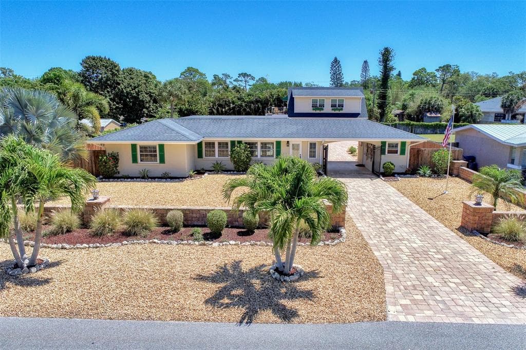 6139 HOLLYWOOD BOULEVARD SARASOTA, FL 34231