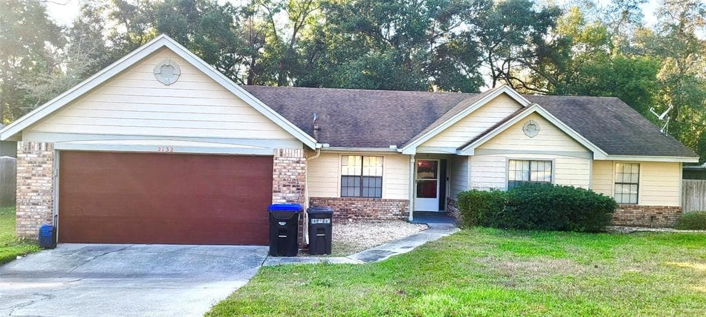 2132 MAJESTIC WOODS BOULEVARD APOPKA, FL 32712