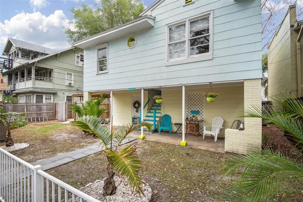 719 8TH STREET N UNIT 1 ST PETERSBURG, FL 33701