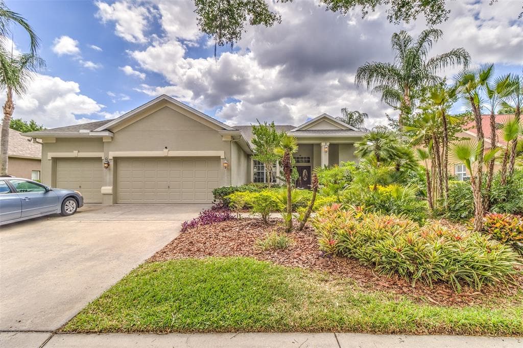 5221 LAUREL POINTE DRIVE VALRICO, FL 33594