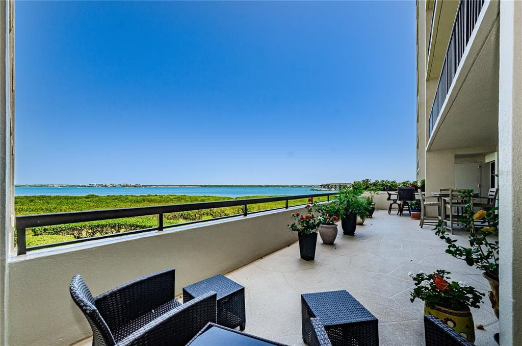 1501 GULF BOULEVARD UNIT 104