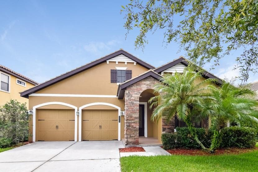 20355 CHESTNUT GROVE DRIVE TAMPA, FL 33647