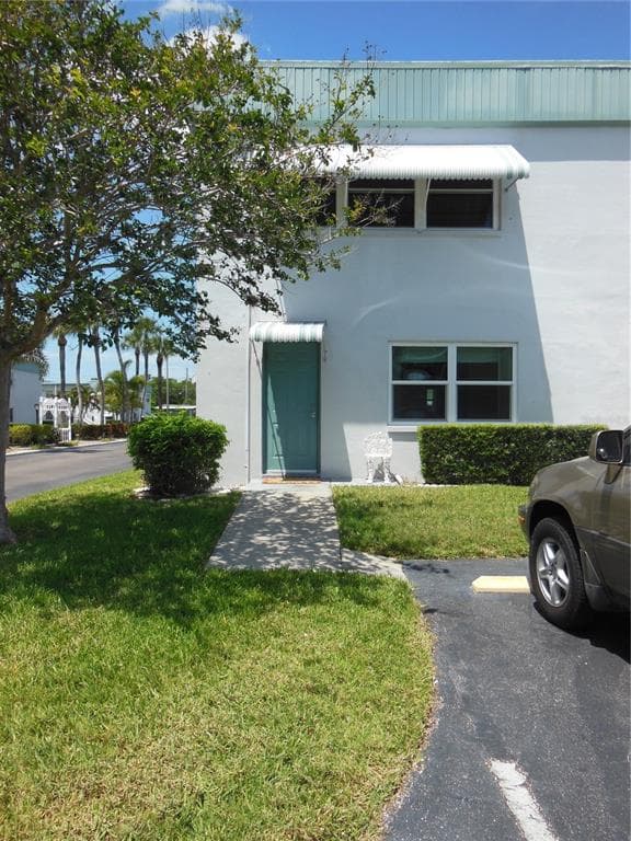 5267 81ST STREET N UNIT 12 ST PETERSBURG, FL 33709