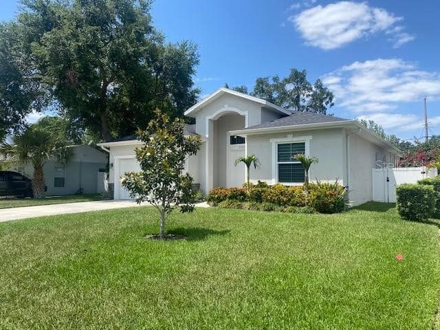 3923 W BAY VISTA AVENUE TAMPA, FL 33611