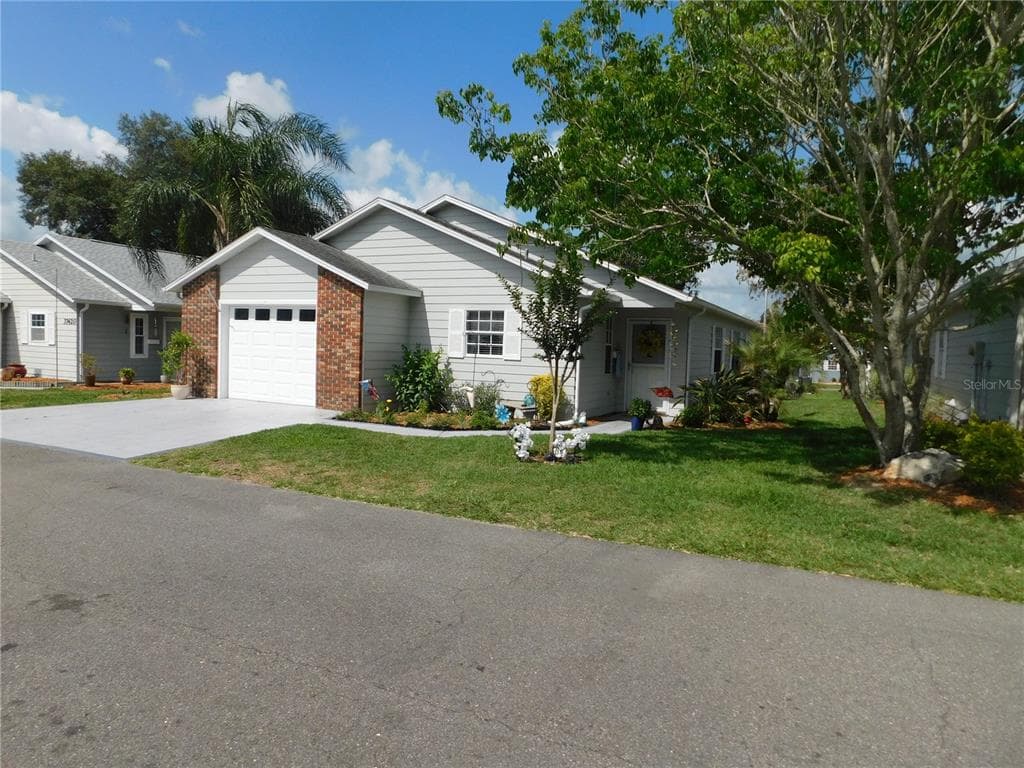 37418 TEABERRY LOOP ZEPHYRHILLS, FL 33542