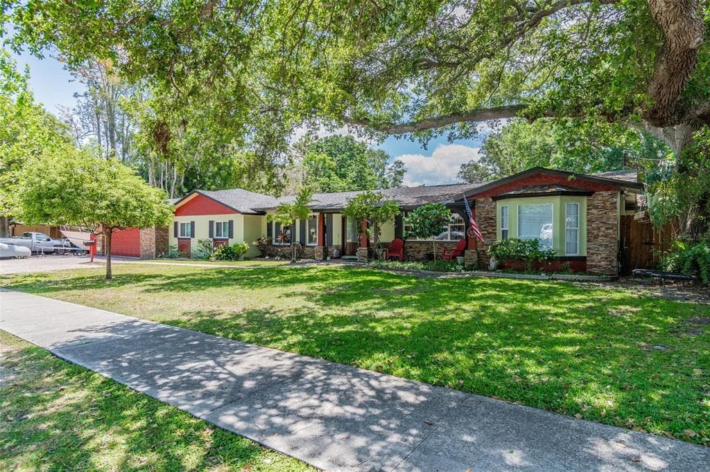 1811 NURSERY ROAD