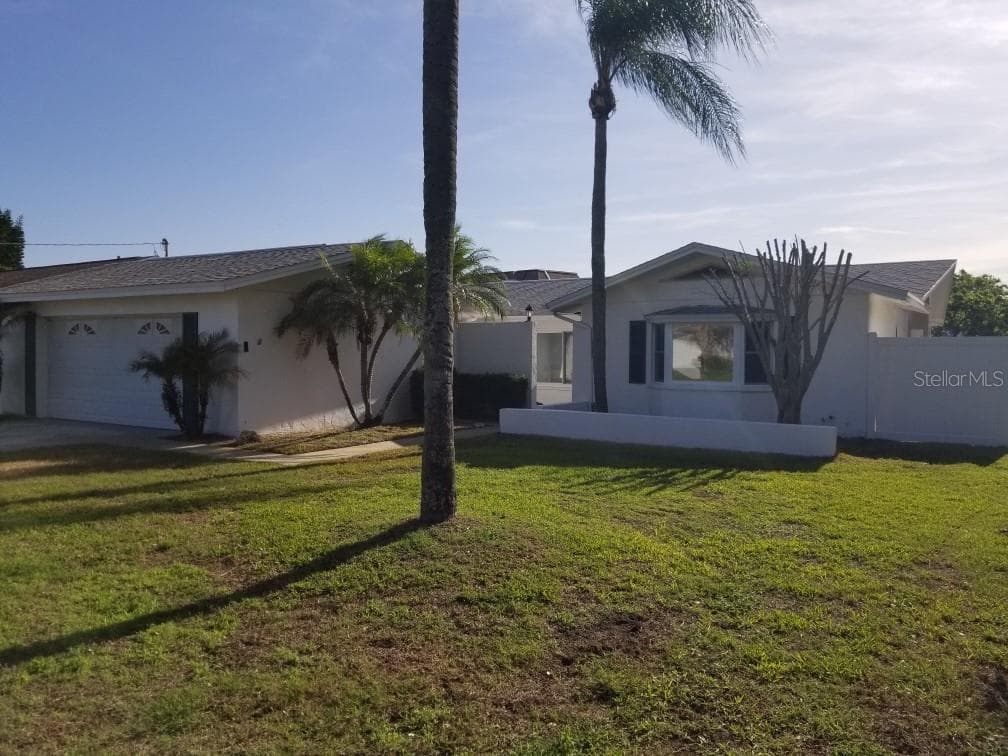 4625 BAY CREST DRIVE TAMPA, FL 33615