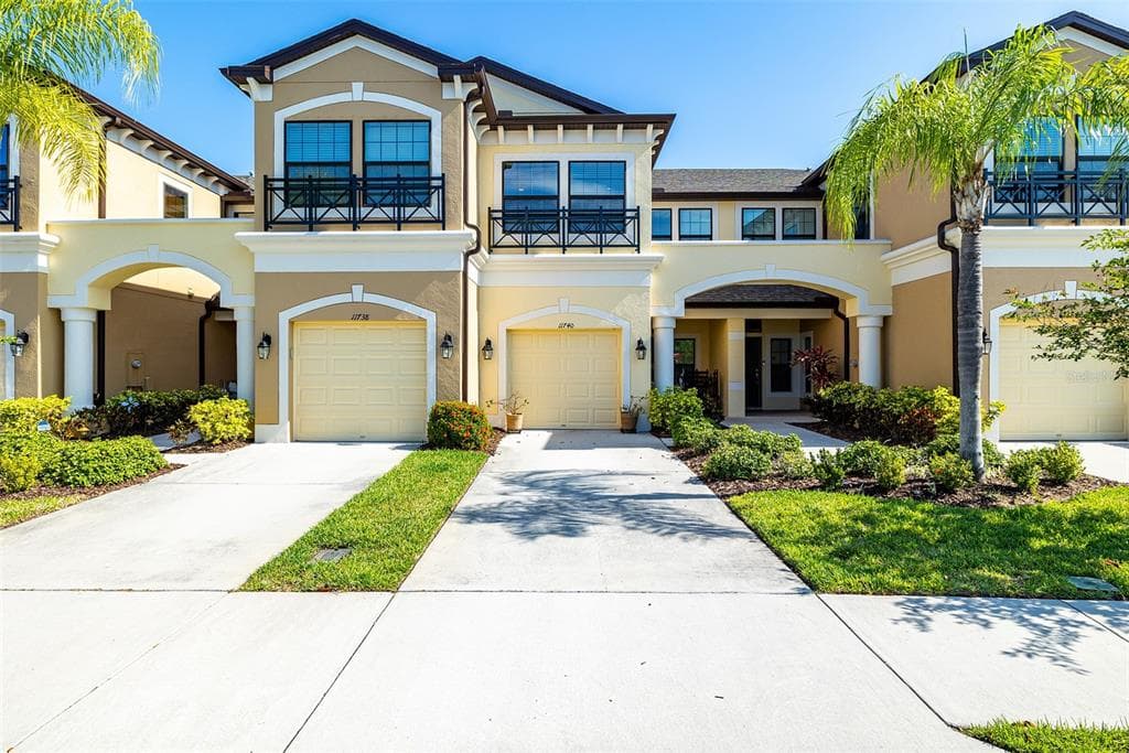 11740 CROWNED SPARROW LANE TAMPA, FL 33626