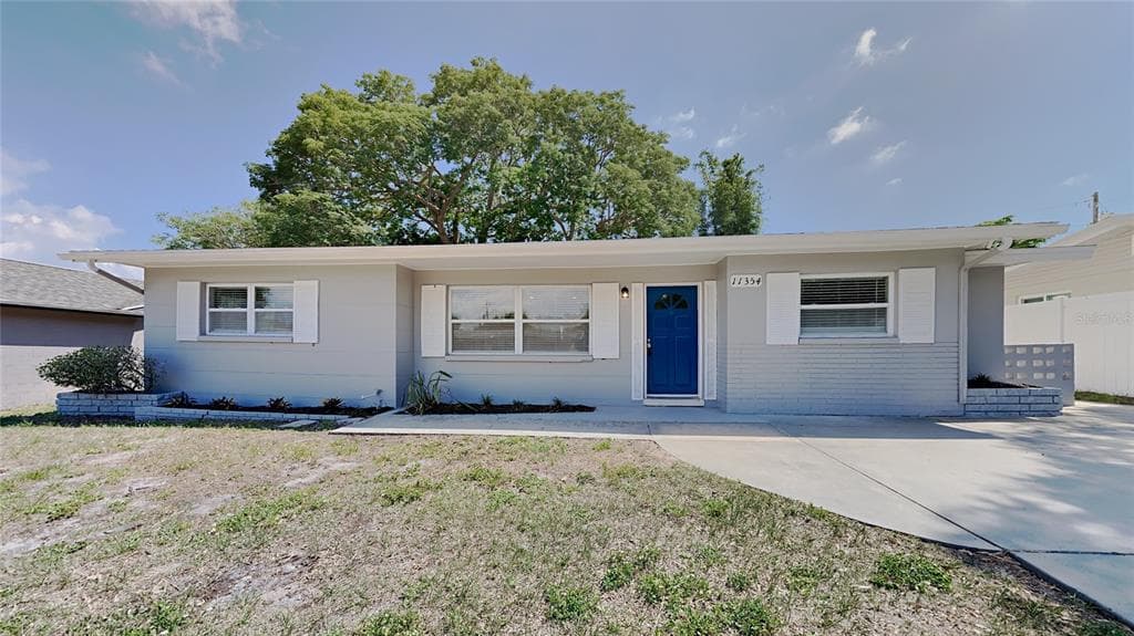11354 123RD TERRACE SEMINOLE, FL 33778