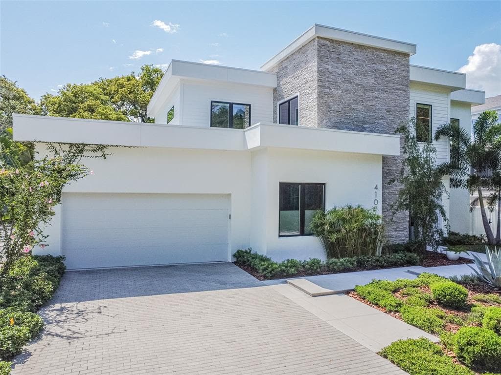4107 S BARTLETT STREET TAMPA, FL 33611