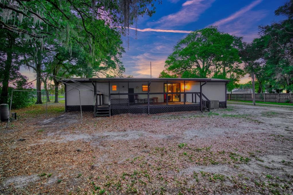 2024 PROVIDENCE ROAD BRANDON, FL 33511
