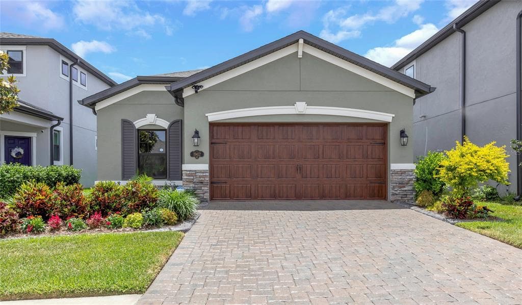 19412 BREYNIA DRIVE LUTZ, FL 33558