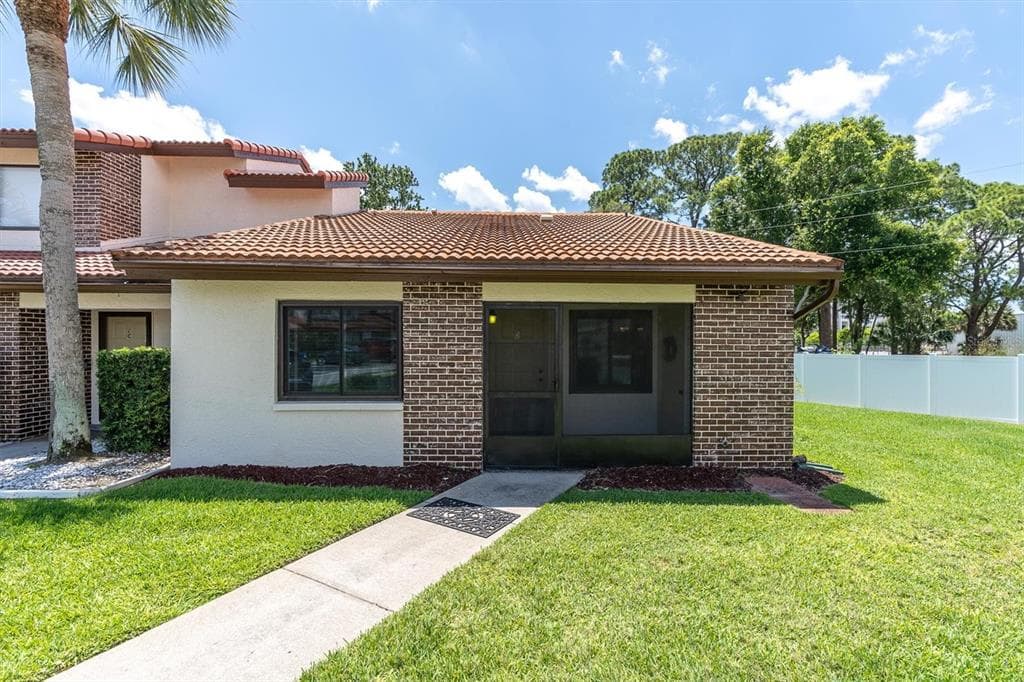 7360 ULMERTON ROAD UNIT 15D
