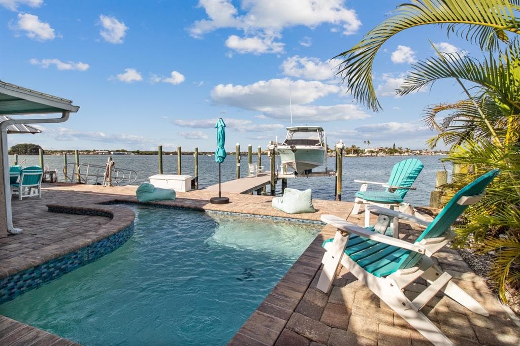 375 144TH AVENUE MADEIRA BEACH, FL 33708