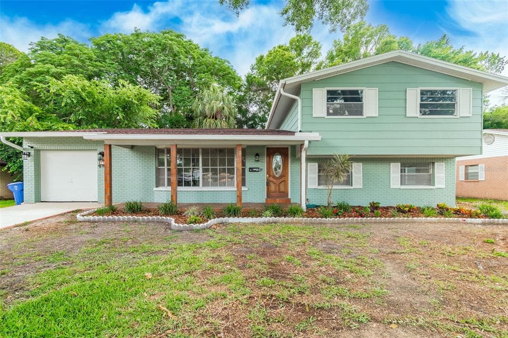 7708 W ELM STREET TAMPA, FL 33615