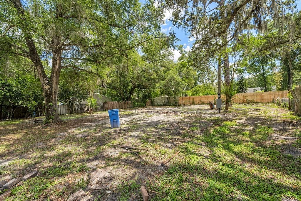 2513 MOBILAIRE DRIVE LUTZ, FL 33559