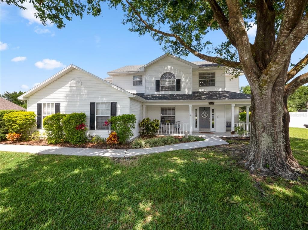 5625 SUMMERLAND HILLS CIRCLE LAKELAND, FL 33812