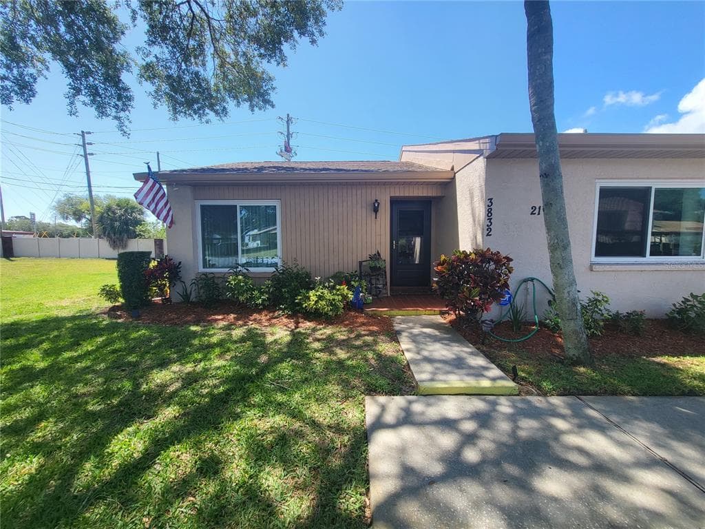 3832 SAILMAKER LANE HOLIDAY, FL 34691
