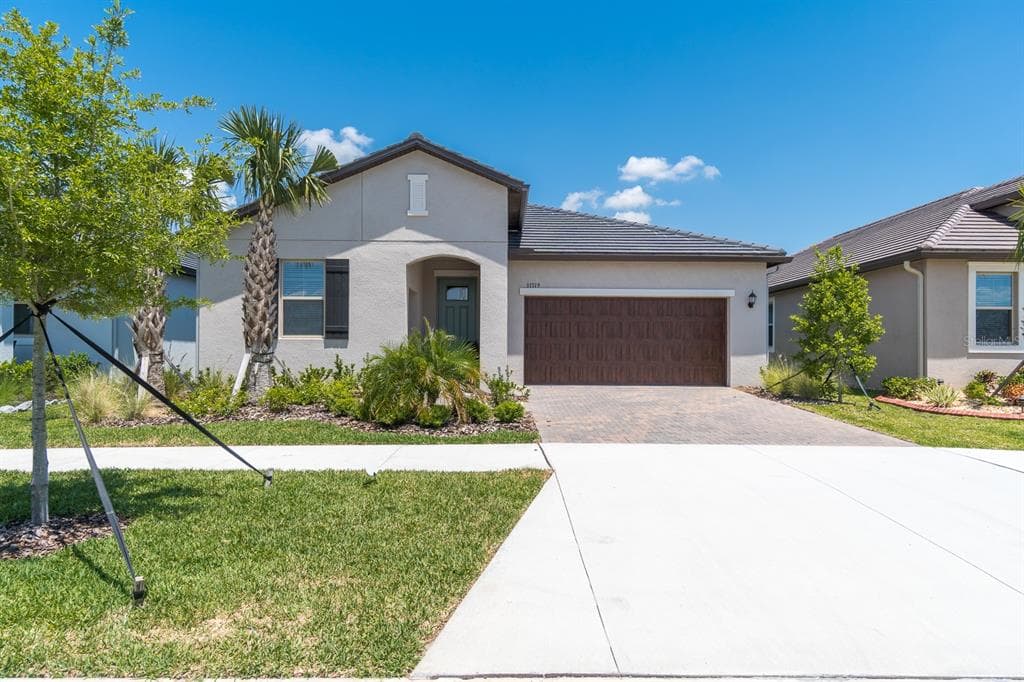 31519 CANNON RUSH DRIVE SAN ANTONIO, FL 33576