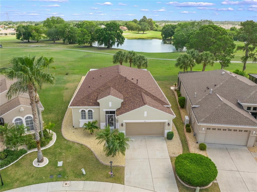 806 KING LEON WAY SUN CITY CENTER, FL 33573