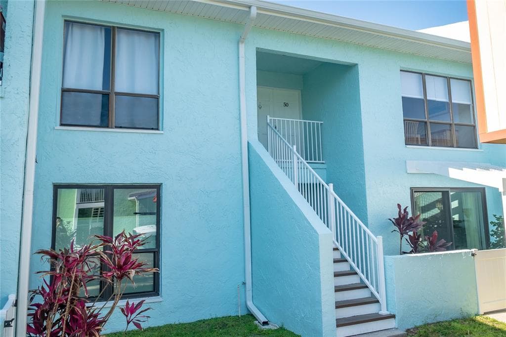 1 WINDRUSH BOULEVARD UNIT 50 INDIAN ROCKS BEACH, FL 33785