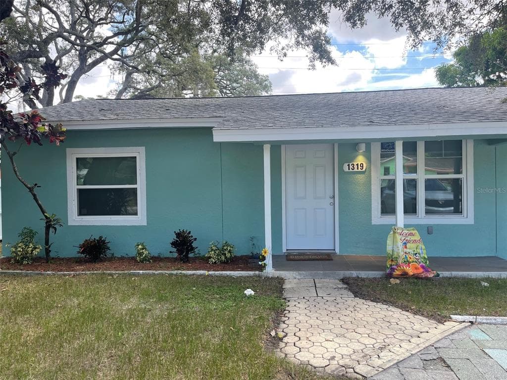 1319 S MICHIGAN AVENUE CLEARWATER, FL 33756