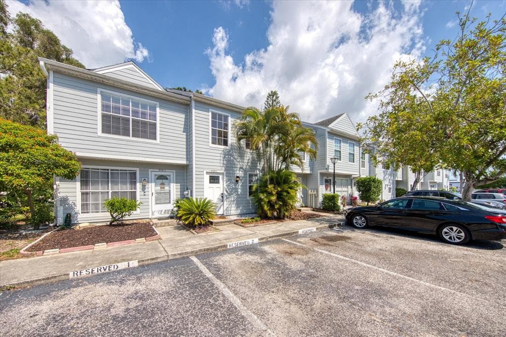 6720 121ST AVENUE UNIT 2 LARGO, FL 33773