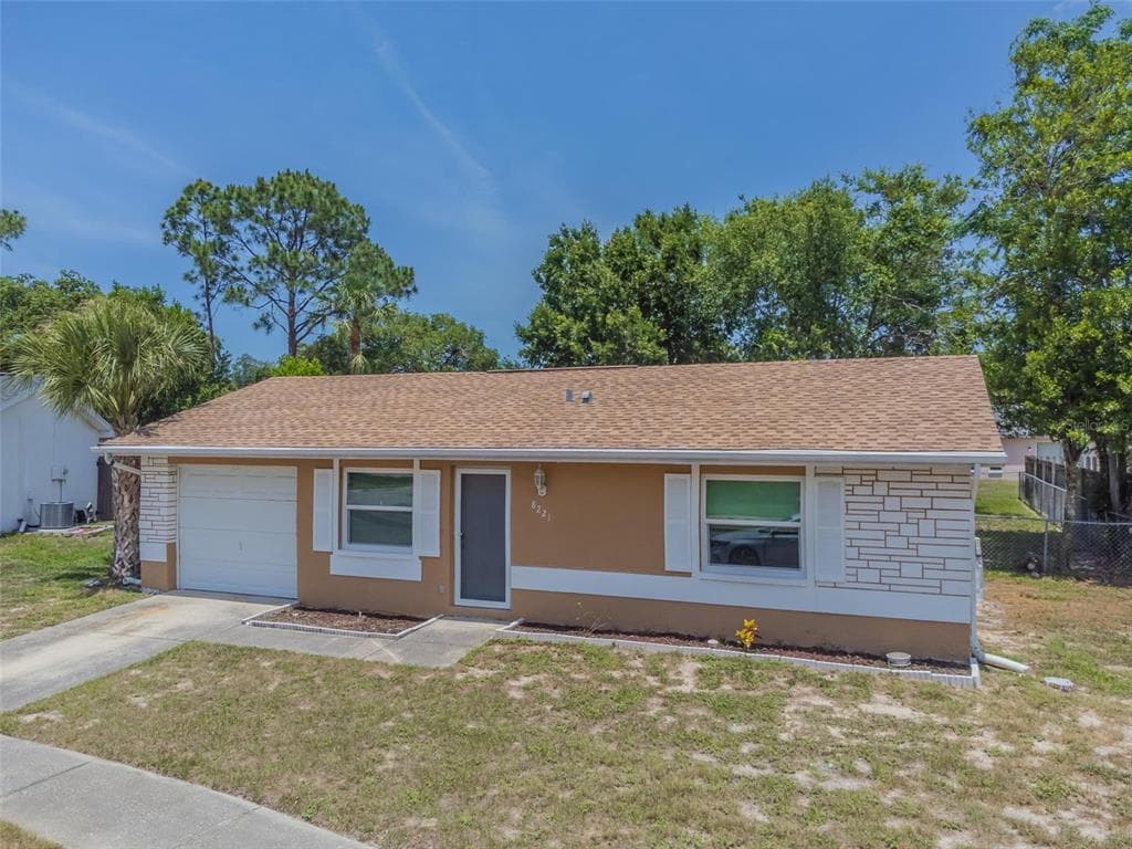 8221 PIN OAK AVENUE PORT RICHEY, FL 34668