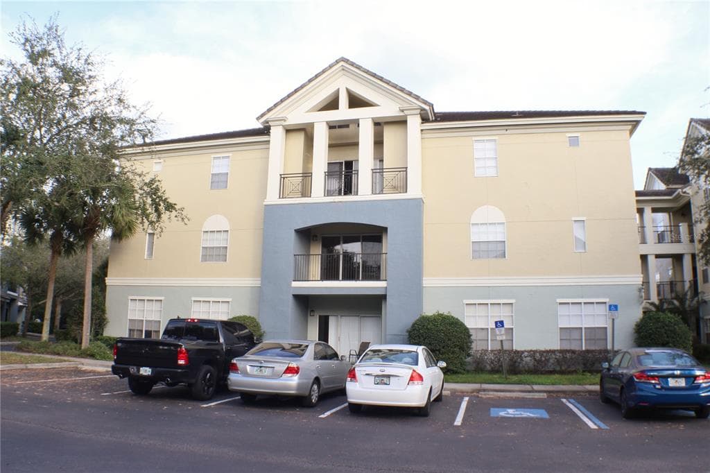 15029 ARBOR RESERVE CIRCLE UNIT 204 TAMPA, FL 33624