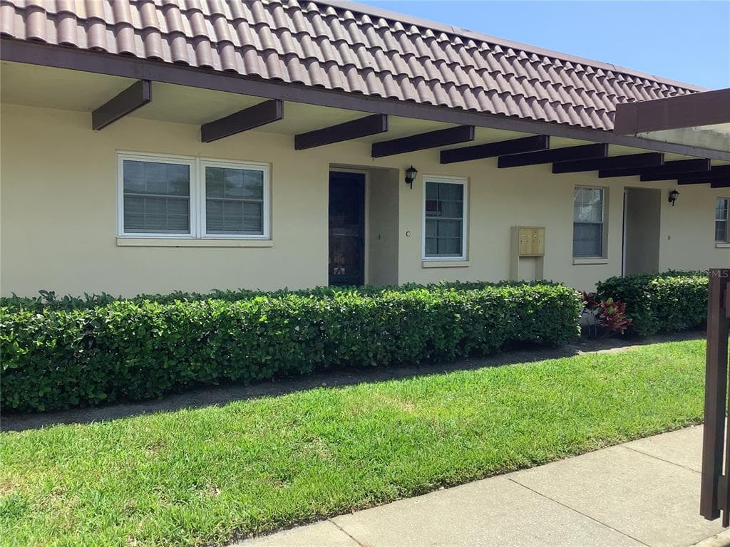 1701 PINEHURST ROAD UNIT 17C DUNEDIN, FL 34698