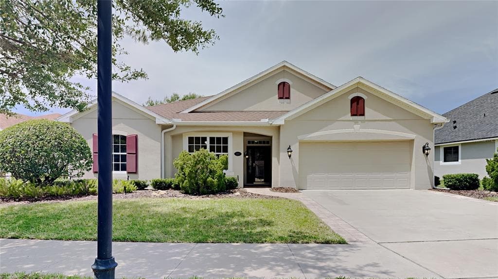 1609 VICTORIA GARDENS DRIVE DELAND, FL 32724