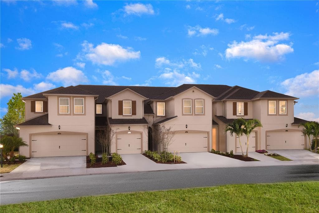11981 SKY ACRES TERRACE UNIT 638/93 BRADENTON, FL 34211