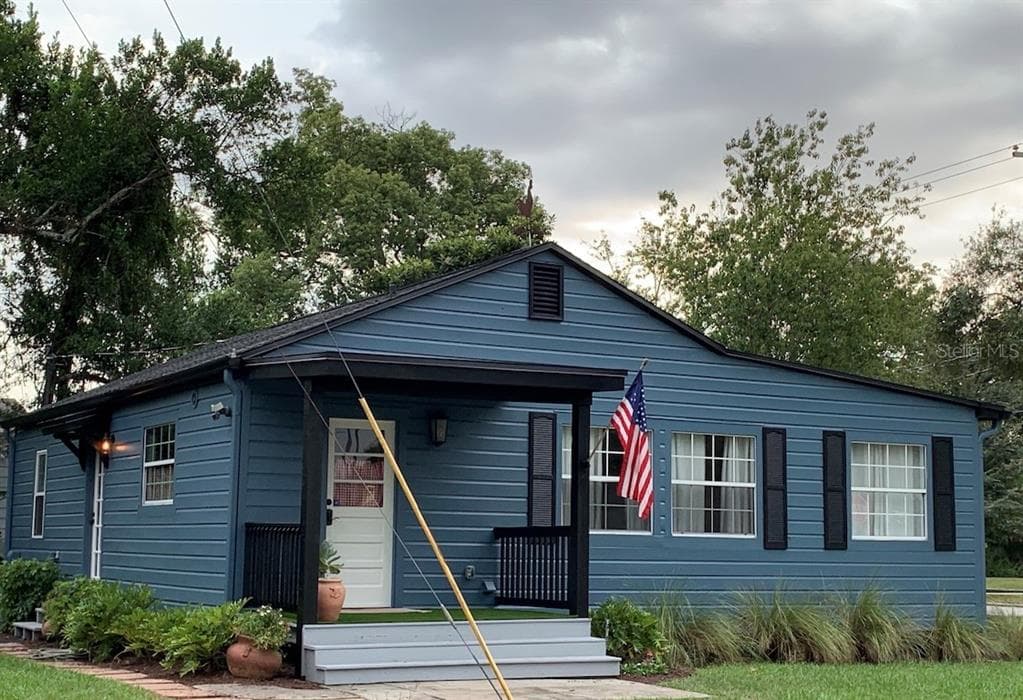 6009 N. CENTRAL AVENUE TAMPA, FL 33604
