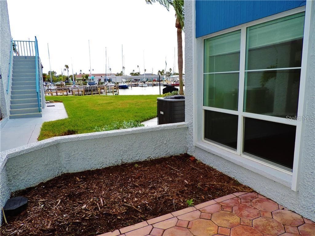 201 MEDALLION BOULEVARD UNIT D MADEIRA BEACH, FL 33708