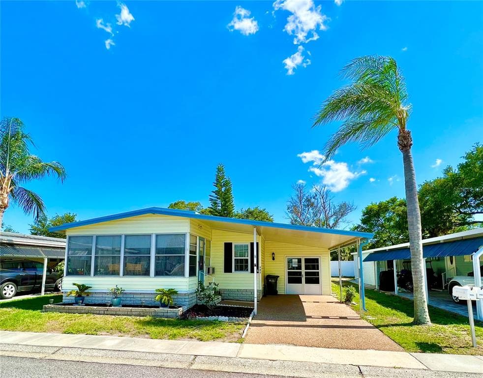 1100 BELCHER ROAD S UNIT 701 LARGO, FL 33771