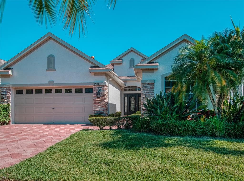 9604 GREENPOINTE DRIVE TAMPA, FL 33626
