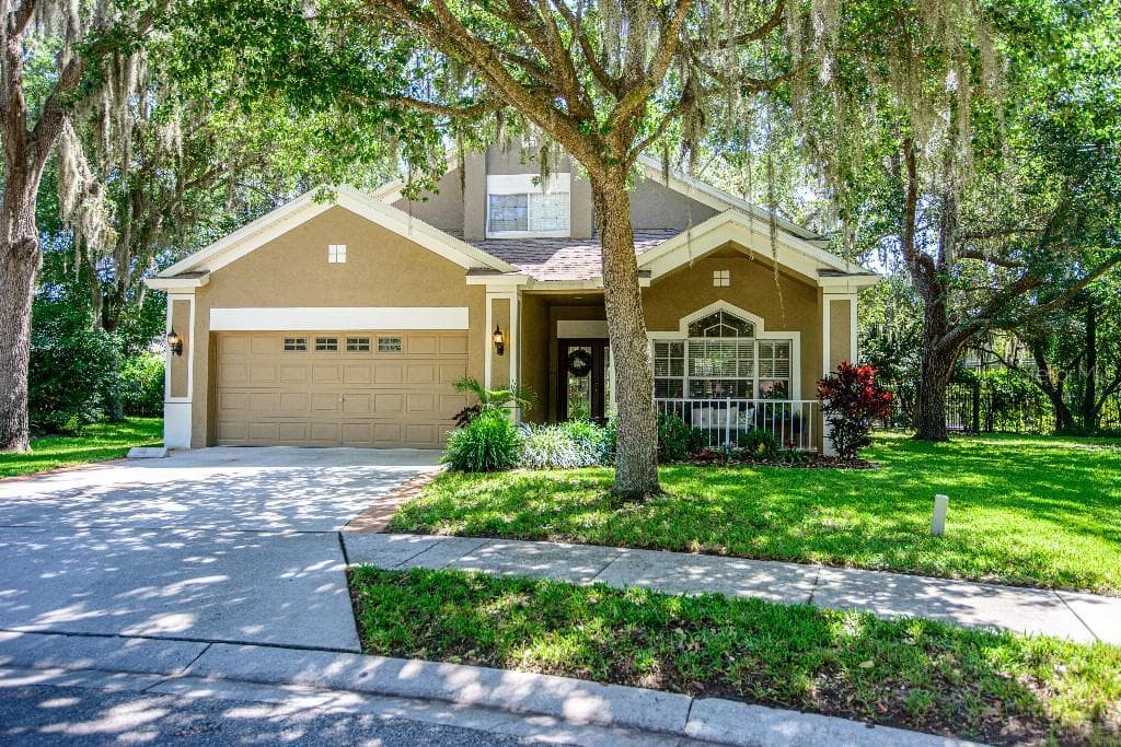 6237 GANNETDALE DRIVE LITHIA, FL 33547