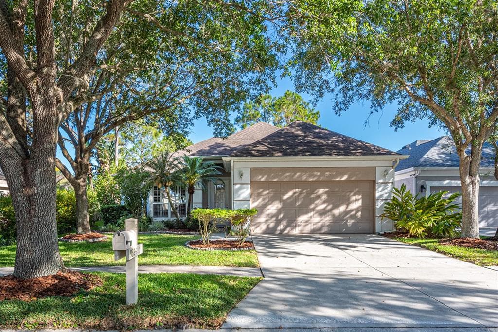 9324 HUNTINGTON PARK WAY TAMPA, FL 33647