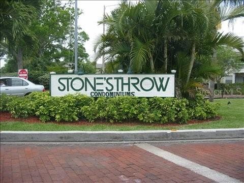 6915 STONES THROW CIRCLE N UNIT 3207 ST PETERSBURG, FL 33710