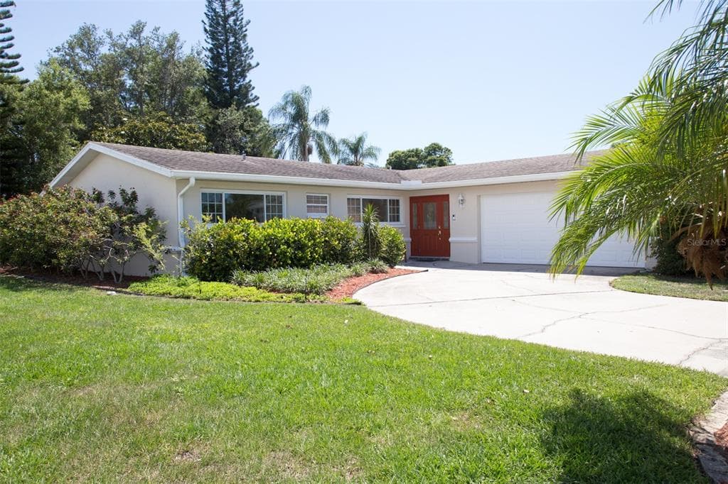 11450 129TH AVENUE LARGO, FL 33778