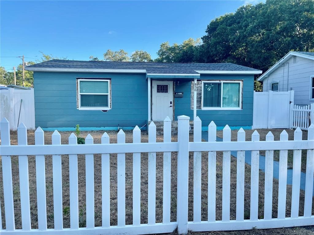 836 48TH AVENUE N ST PETERSBURG, FL 33703