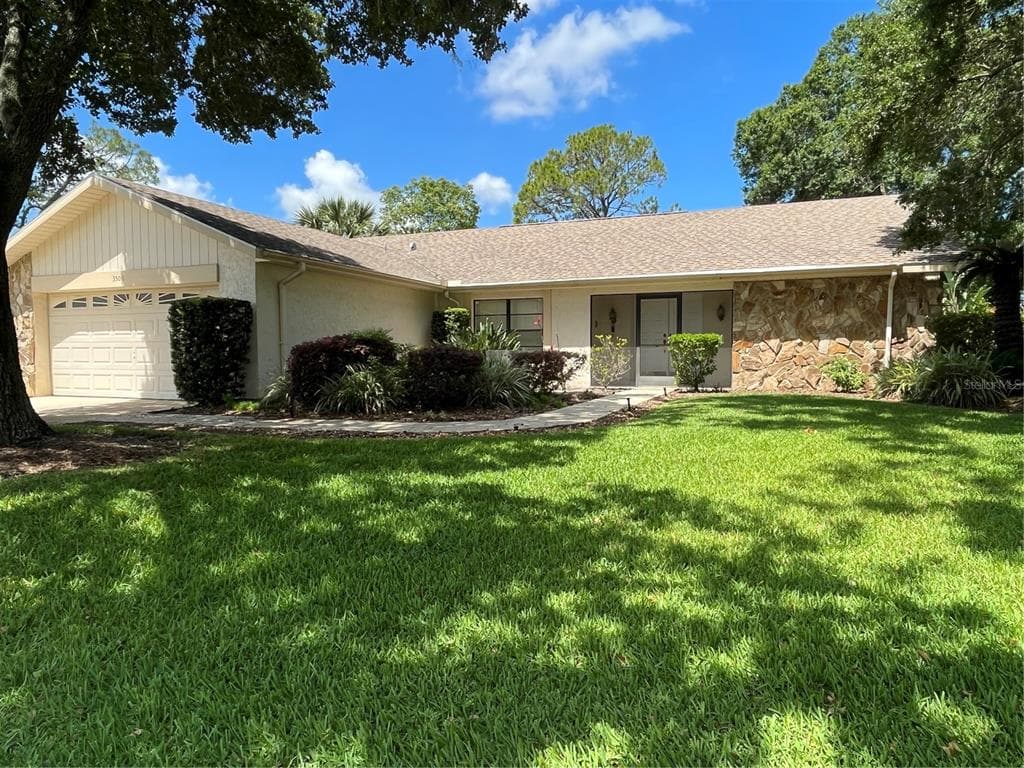 3506 FAIRWAY FOREST DRIVE