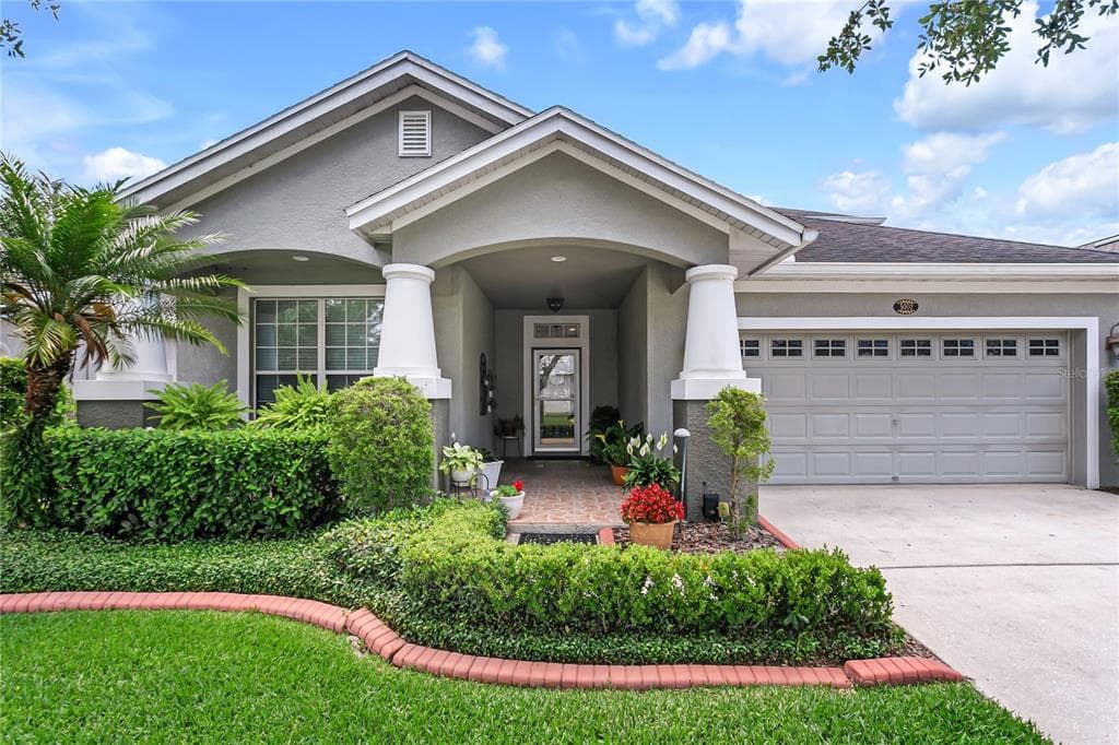 5002 SKY BLUE DRIVE LUTZ, FL 33558