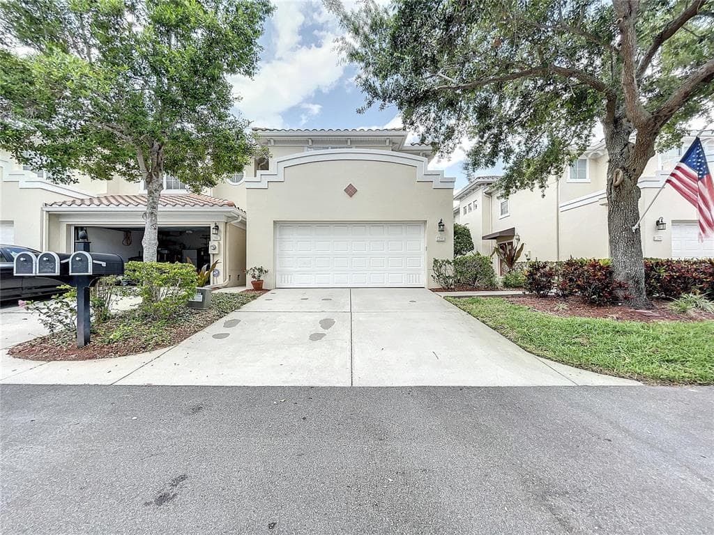 298 VALENCIA CIRCLE