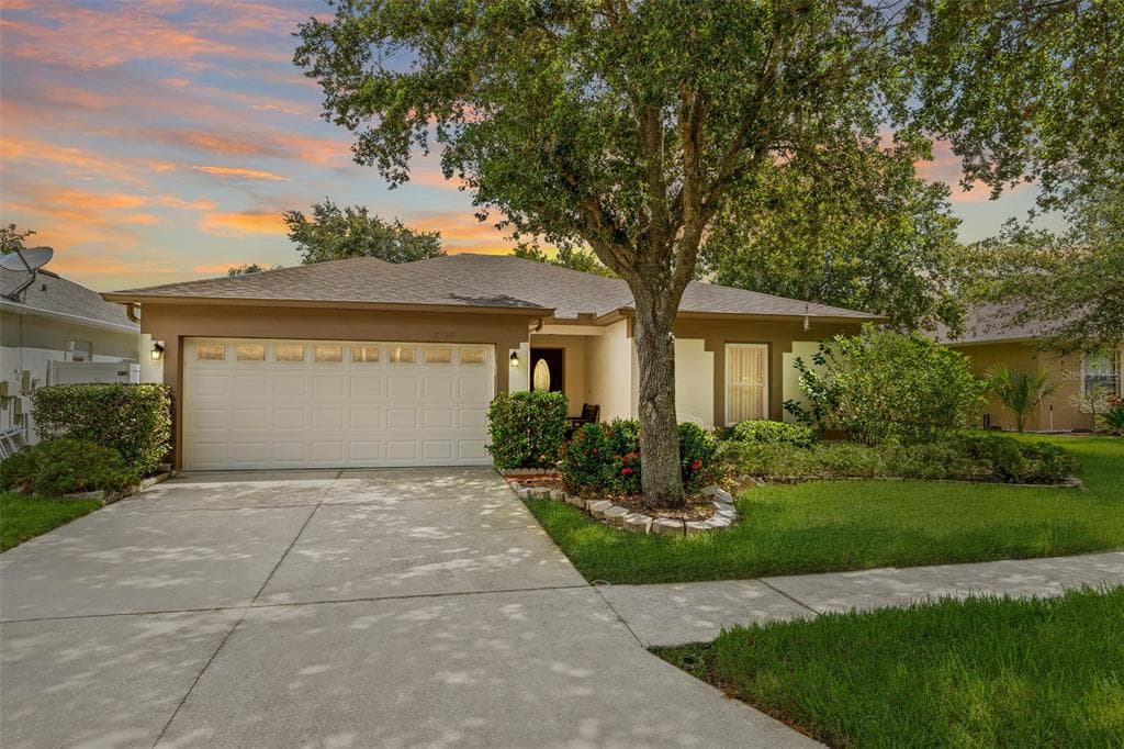 8328 TORRINGTON AVENUE TAMPA, FL 33647
