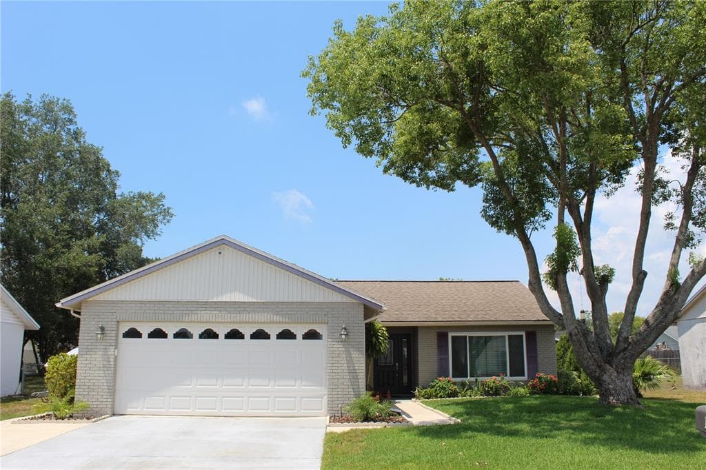 7974 GRISWOLD LOOP NEW PORT RICHEY, FL 34655
