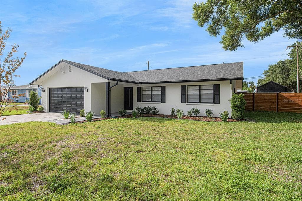11770 82ND TERRACE SEMINOLE, FL 33772