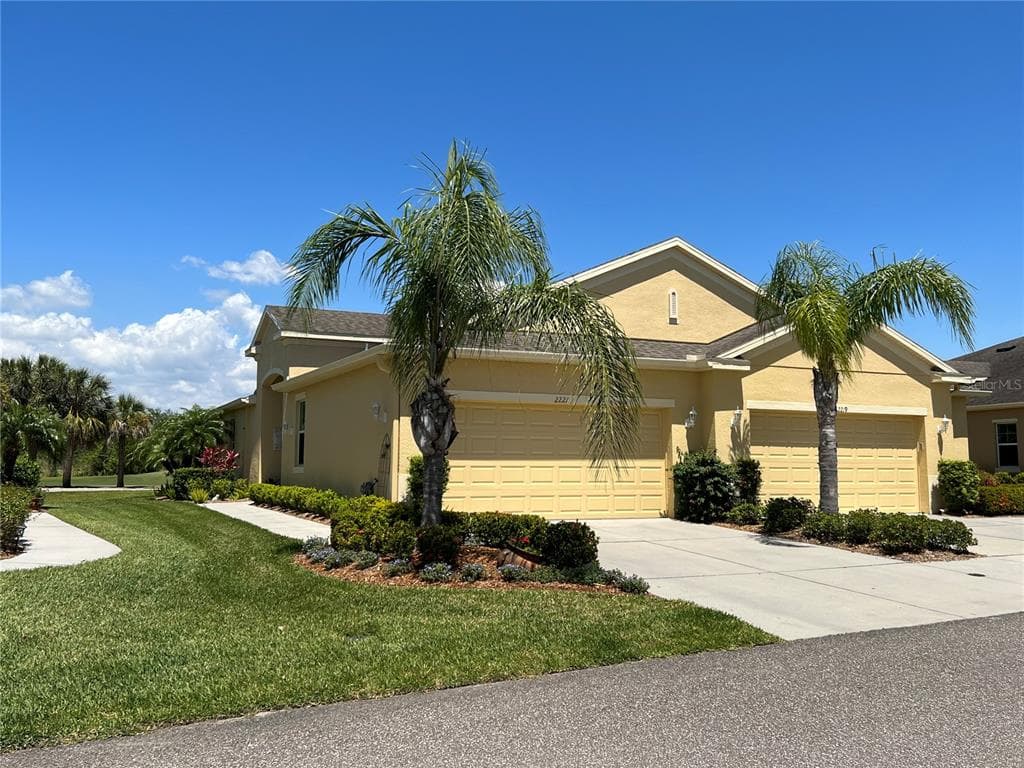 1921 INVERNESS GREENS DRIVE UNIT 1921 SUN CITY CENTER, FL 33573