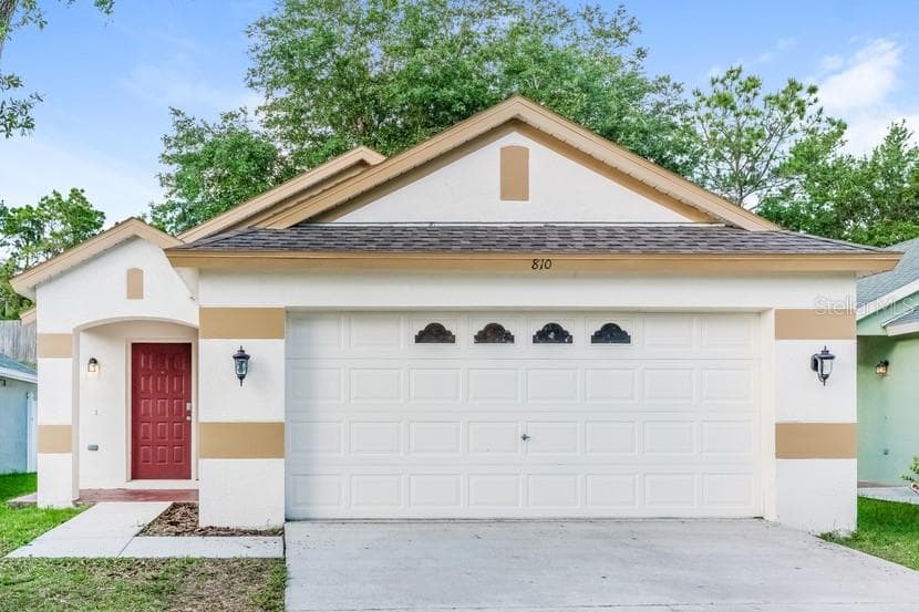 810 CAPE COD CIRCLE VALRICO, FL 33594